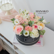 Blush Blooms Box