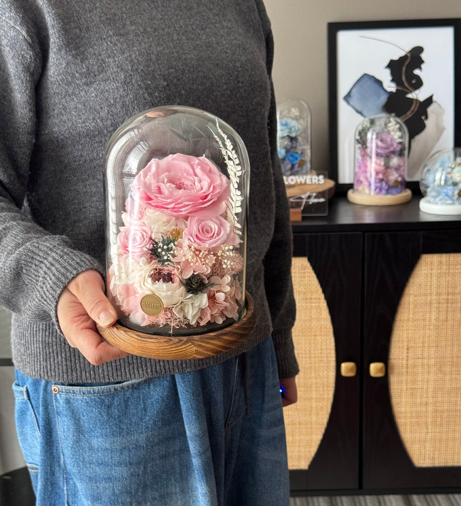 CLASSIC PRESERVED FLOWER CLOCHE