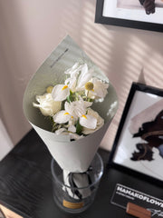 Serene White Bouquet（Pre-order, 3 Days in Advance)