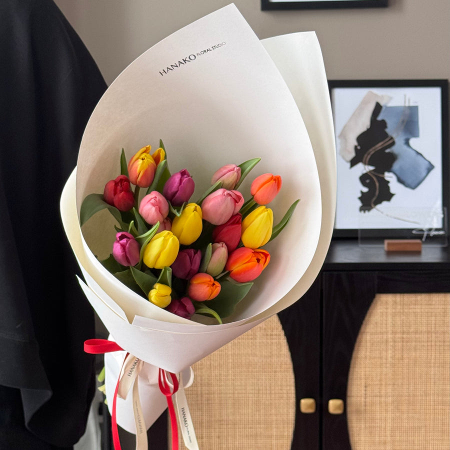 Mystery Tulip Bouquet (Pre-order, 3 Days in Advance)